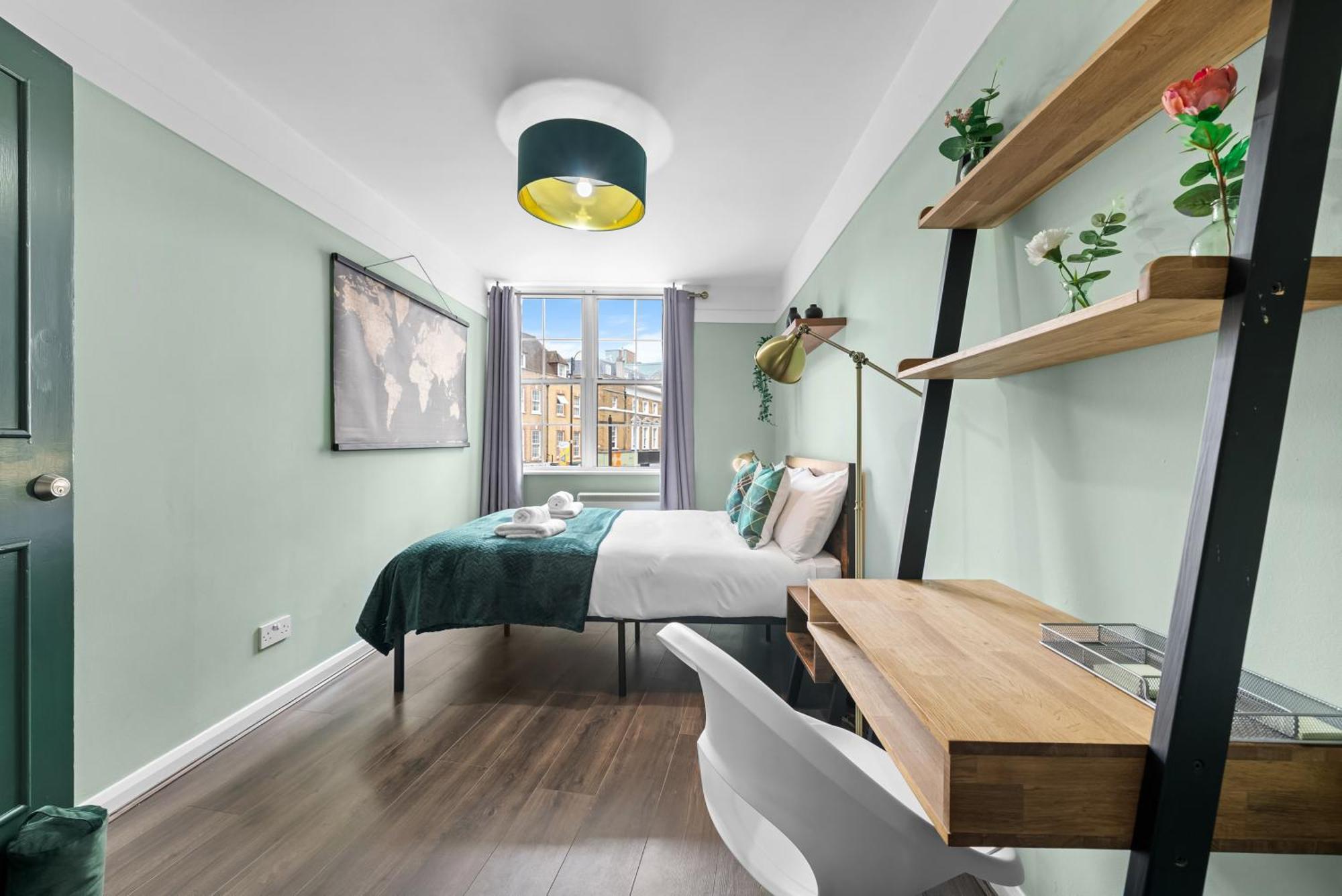 Chic 2 Bedroom Apartment Near Liverpool Street By Gold Stays London Exterior foto
